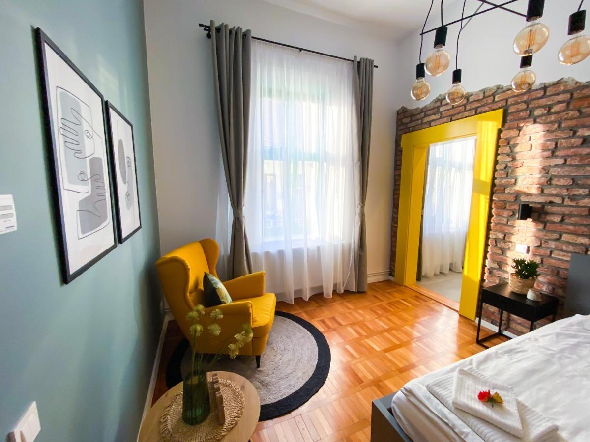 Cluj Aparthotel Exteriör bild