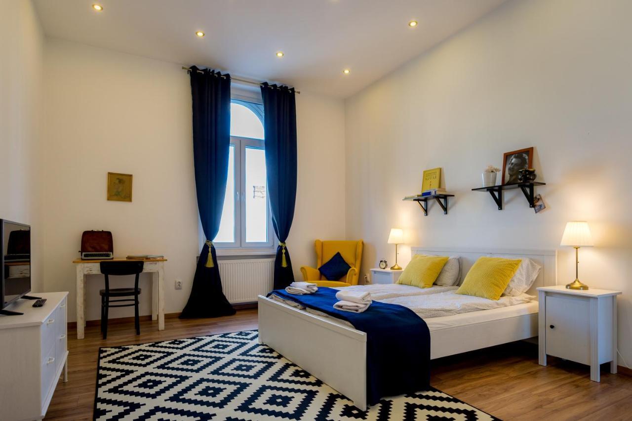 Cluj Aparthotel Exteriör bild