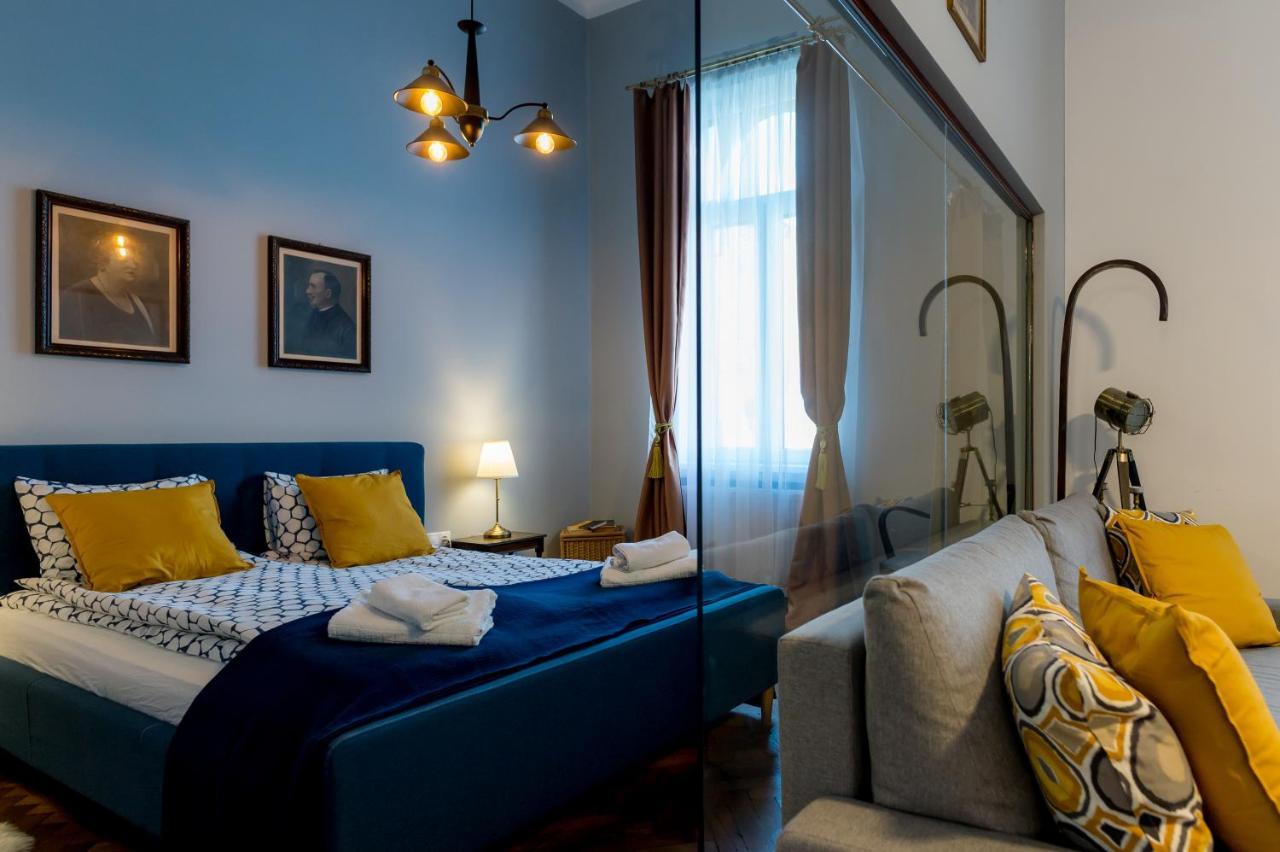 Cluj Aparthotel Exteriör bild