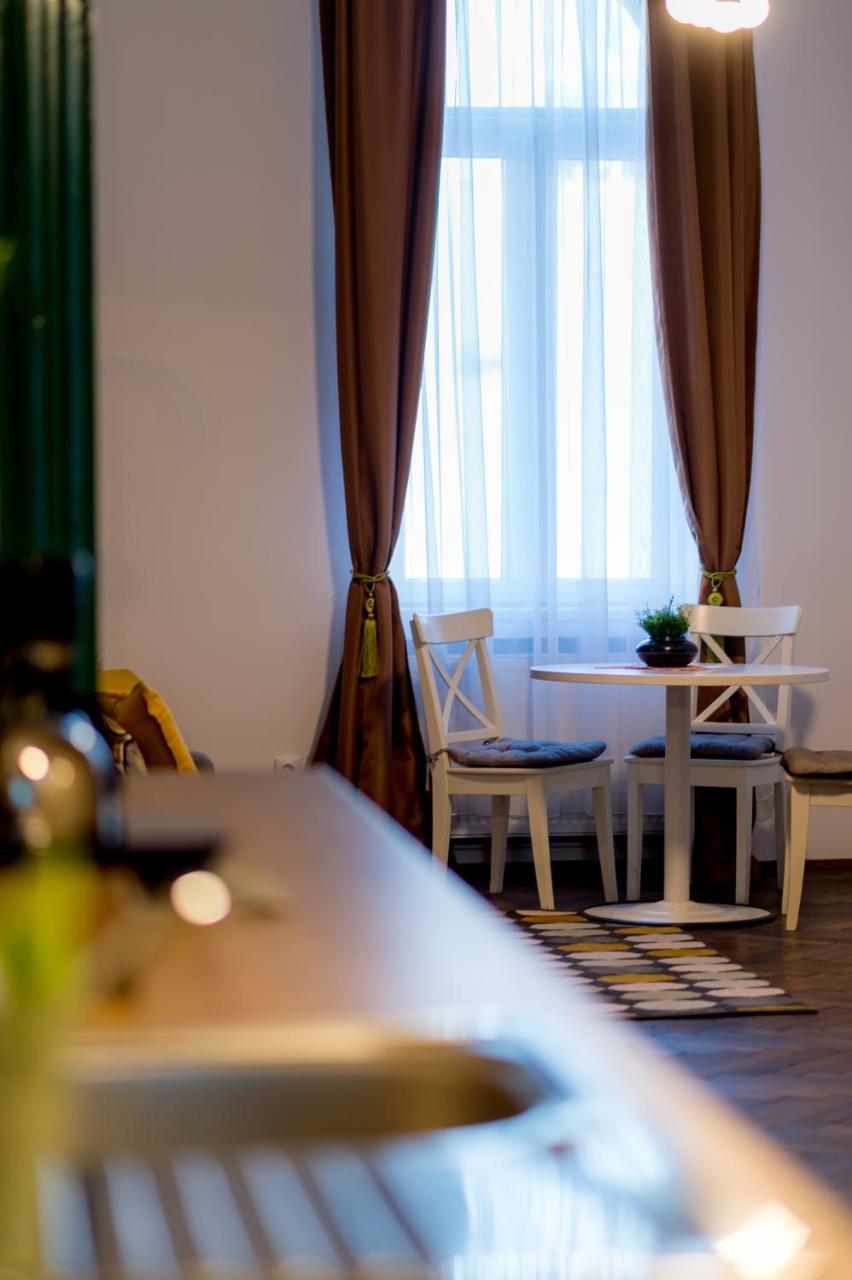 Cluj Aparthotel Exteriör bild